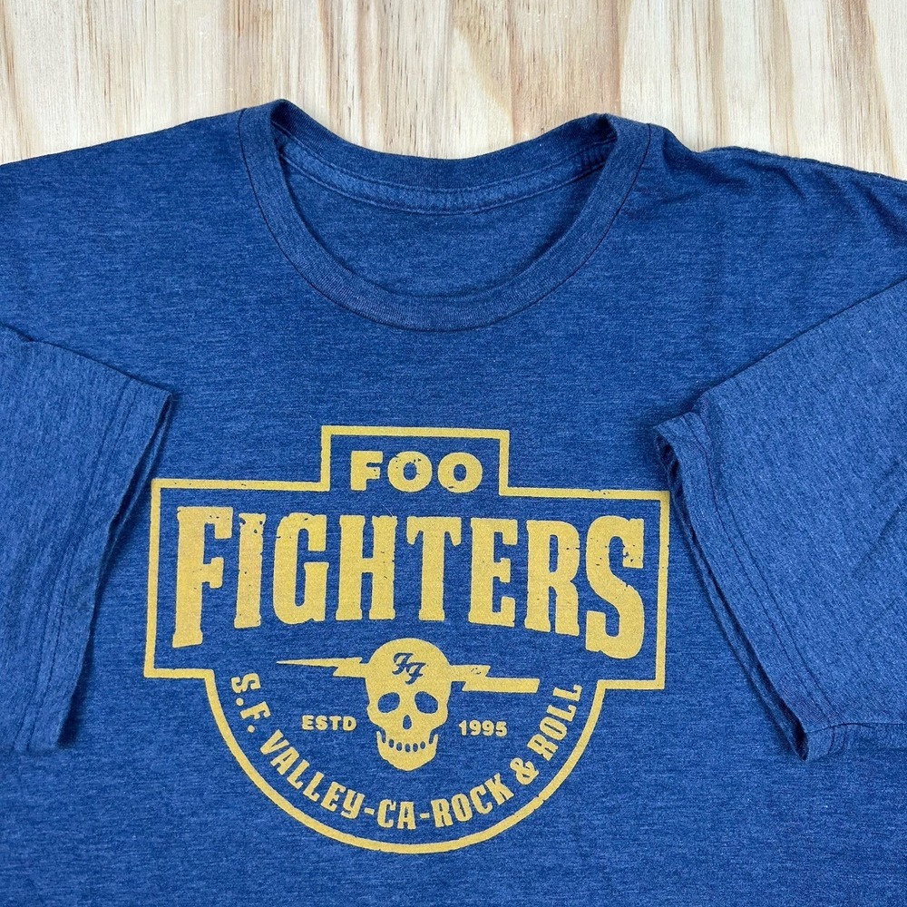 Foo Fighters T-Shirt Skull Graphic Blue Band Tee Size XL Band Music Rock